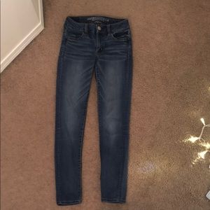Medium wash jeggings